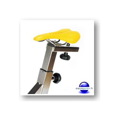 Selle réglable en profondeur pour aquabike VO2 Max